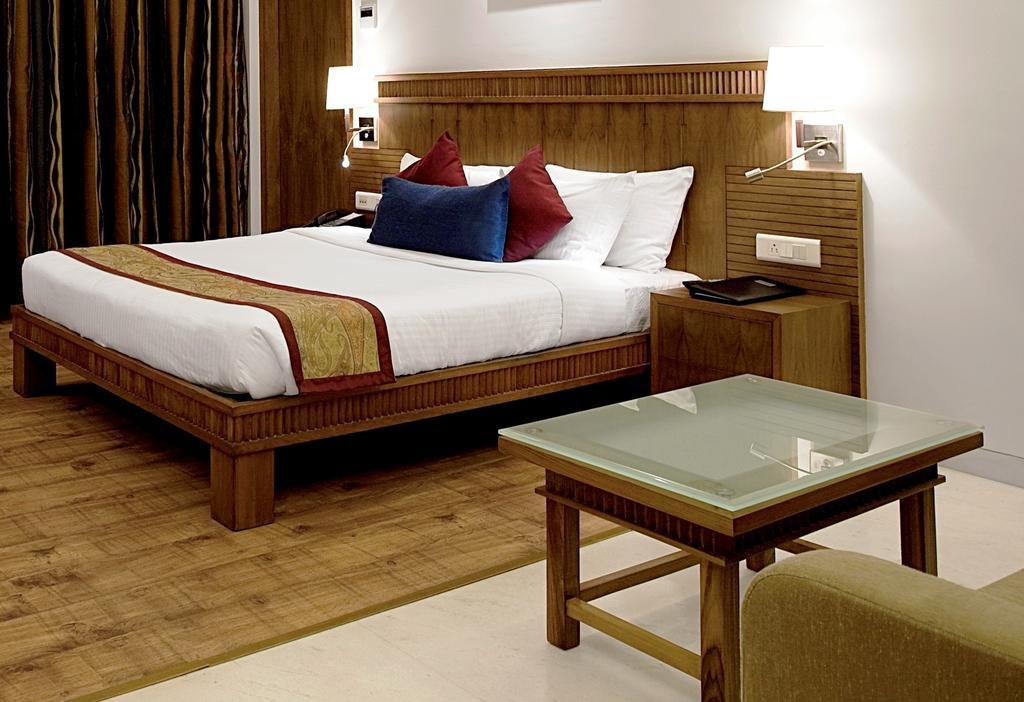 Hotel Jewel Of Chembur Mumbai Dış mekan fotoğraf