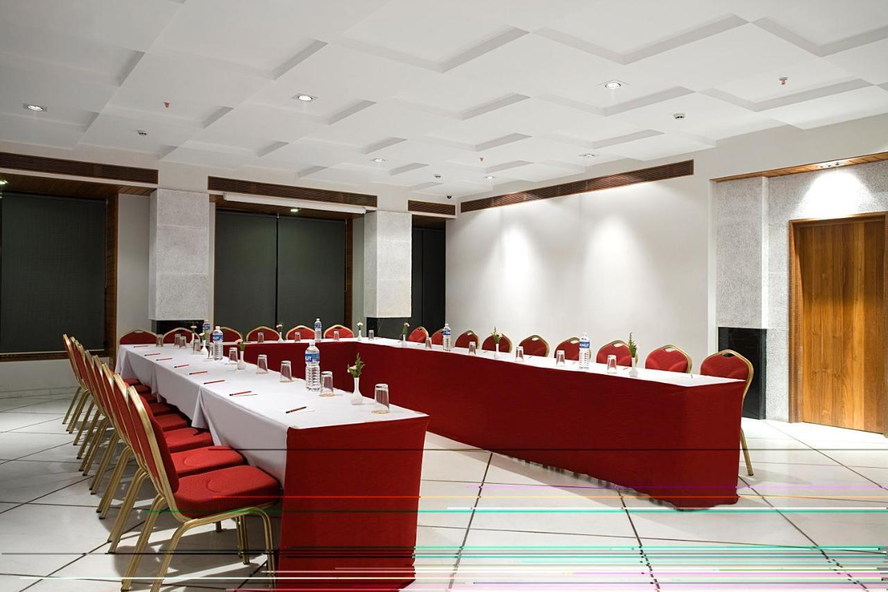 Hotel Jewel Of Chembur Mumbai Dış mekan fotoğraf