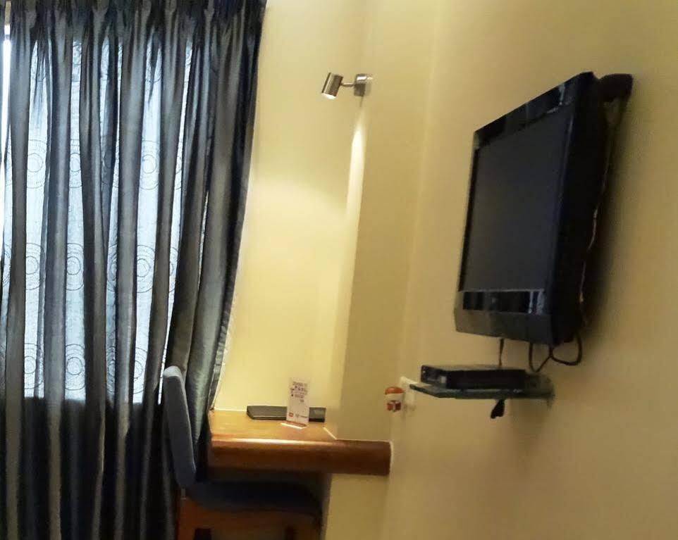 Hotel Jewel Of Chembur Mumbai Dış mekan fotoğraf